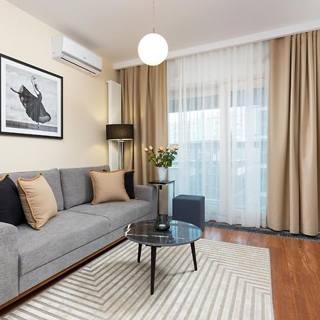 ורשה Royal City Center Mennica Residence By Noclegi Renters מראה חיצוני תמונה