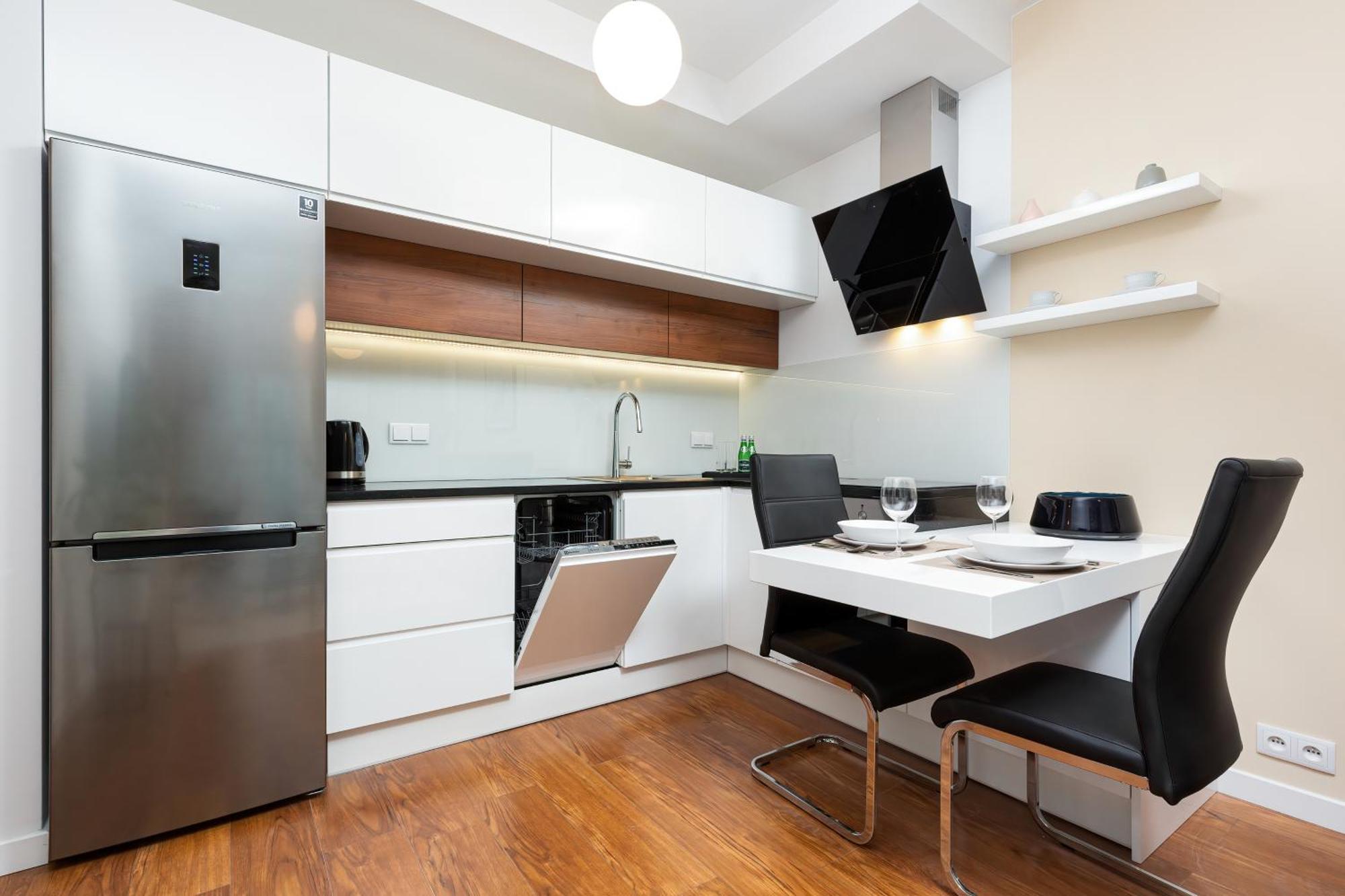 ורשה Royal City Center Mennica Residence By Noclegi Renters מראה חיצוני תמונה
