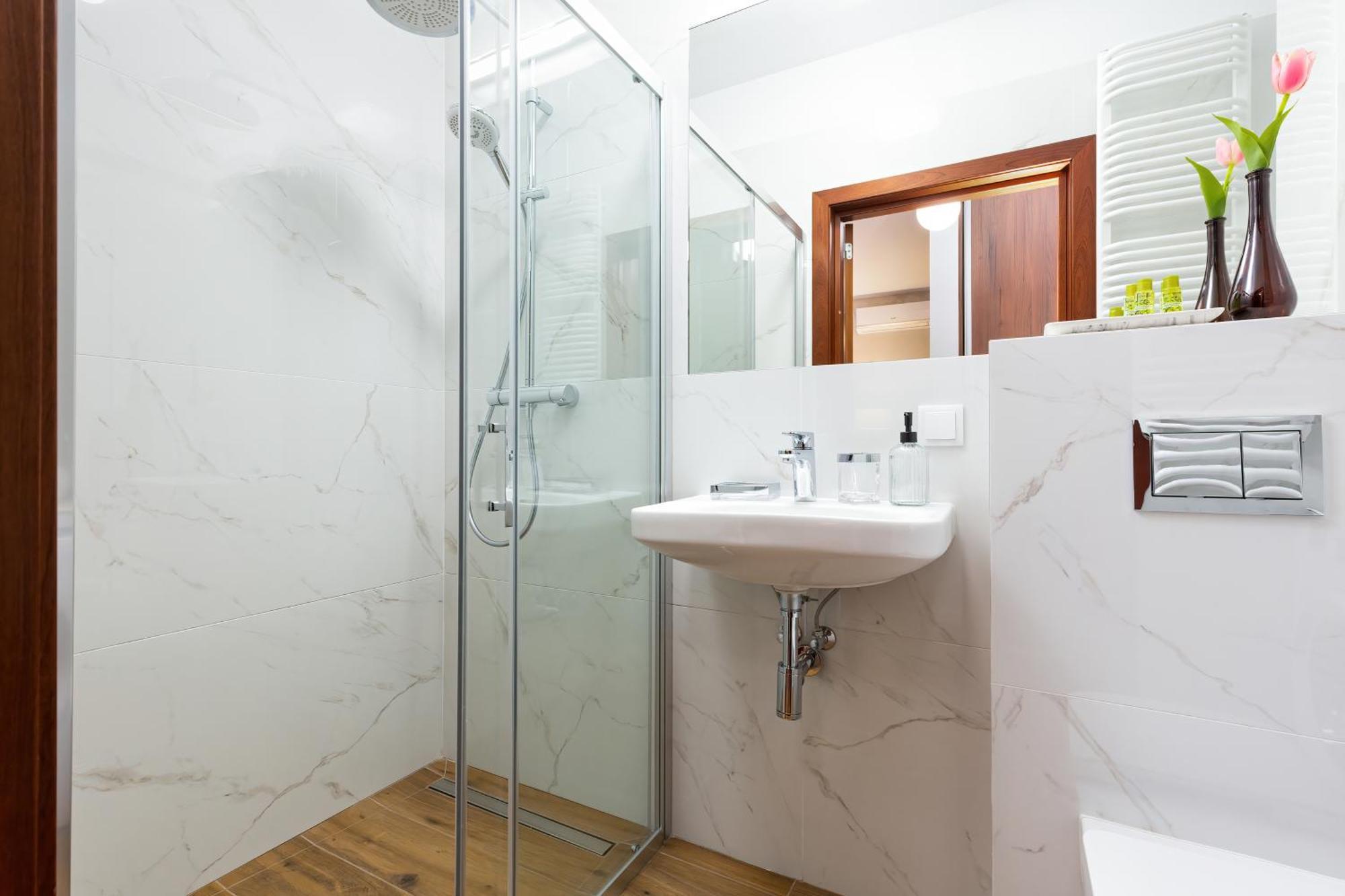ורשה Royal City Center Mennica Residence By Noclegi Renters מראה חיצוני תמונה